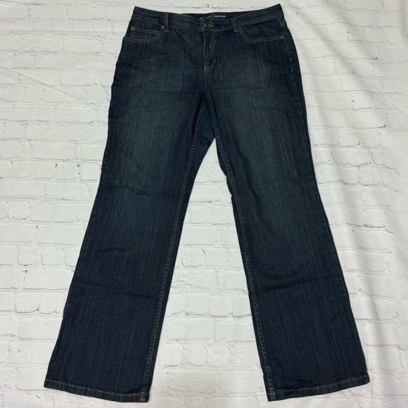 Liz Claiborne Denim - LIZ CLAIBORNE JEANS BOOTCUT dark wash denim women’s pants in size 12 GUC